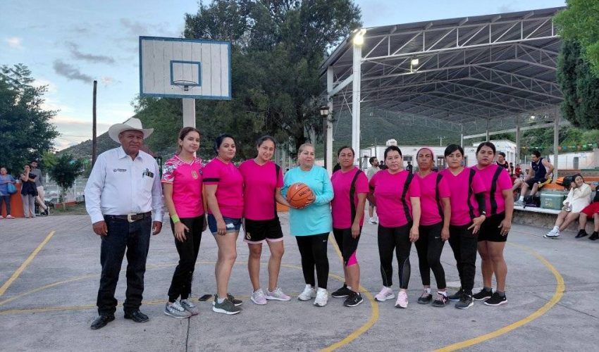 FOMENTA  LA DRA MARICELA RODRIGUEZ GLZ EL DEPORTE Y LA SANA CONVIVENCIA!!!