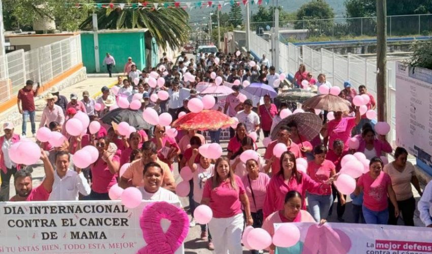 La Dra. Maricela Rodríguez González en coordinación con la Jurisdicción Sanitaria numero 8 de Jaumave se unen a la lucha contra el cáncer de mama.